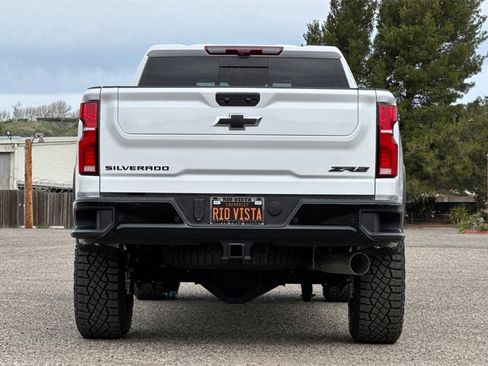 New 2026 Chevrolet Silverado 2500 ZR2 w/ LPO, Dark Essentials Package image 5