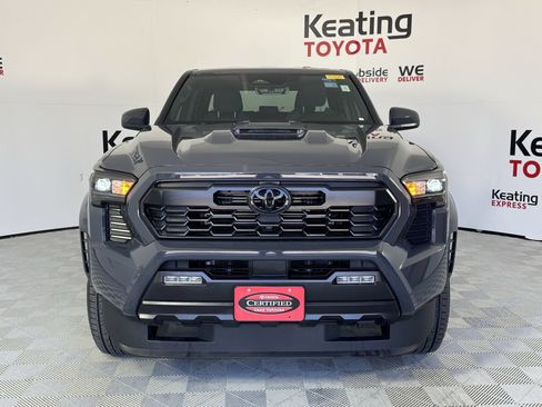 Certified 2025 Toyota Tacoma TRD Sport AWD/4WD image 11