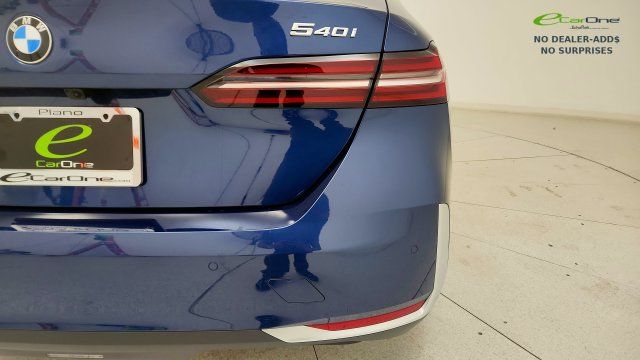 Used 2026 BMW 540i xDrive AWD/4WD image 28