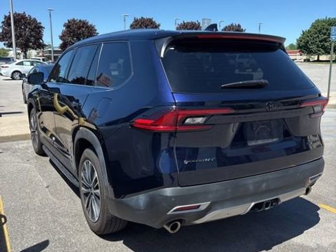 Used 2025 Toyota Grand Highlander AWD Hybrid image 4