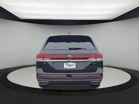 New 2026 Volkswagen Atlas SE image 6
