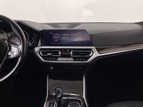 Used 2020 BMW 330i Sedan w/ Convenience Package image 15