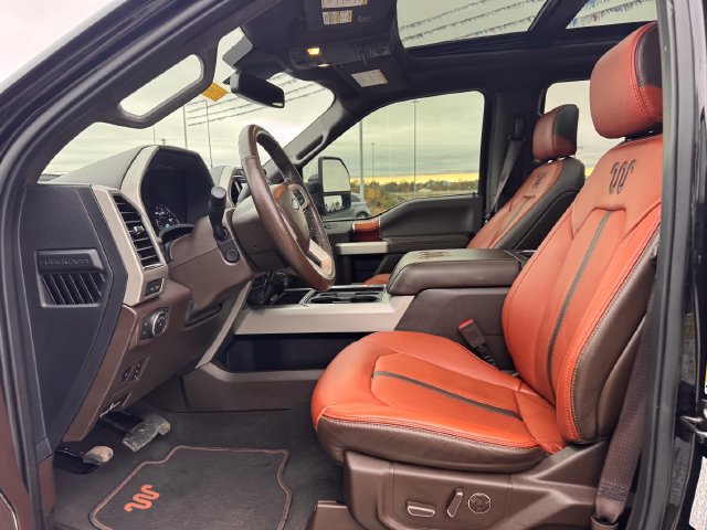 Used 2022 Ford F250 King Ranch w/ King Ranch Ultimate Package AWD/4WD image 21