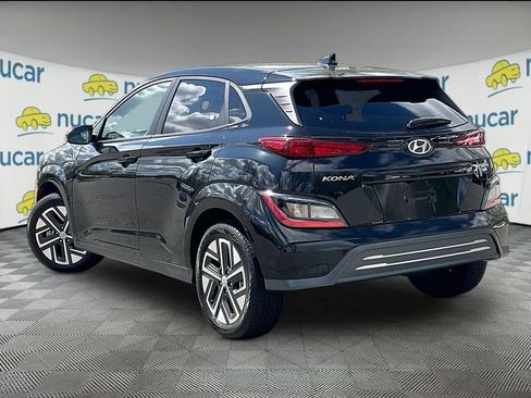 Used 2023 Hyundai Kona SE w/ Cargo Package FWD image 4