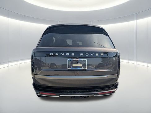 New 2026 Land Rover Range Rover Long Wheelbase SE AWD/4WD image 6