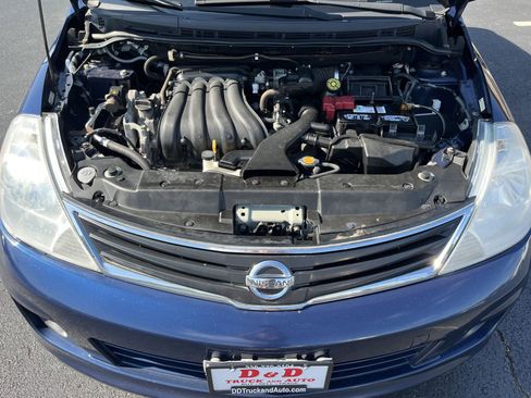 Used 2012 Nissan Versa Hatchback w/ SL Navigation Pkg FWD image 24