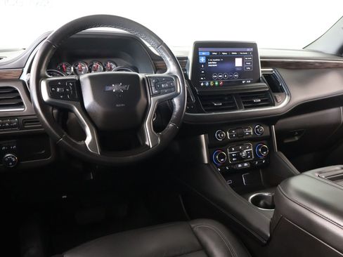 Used 2021 Chevrolet Tahoe Z71 AWD/4WD image 2