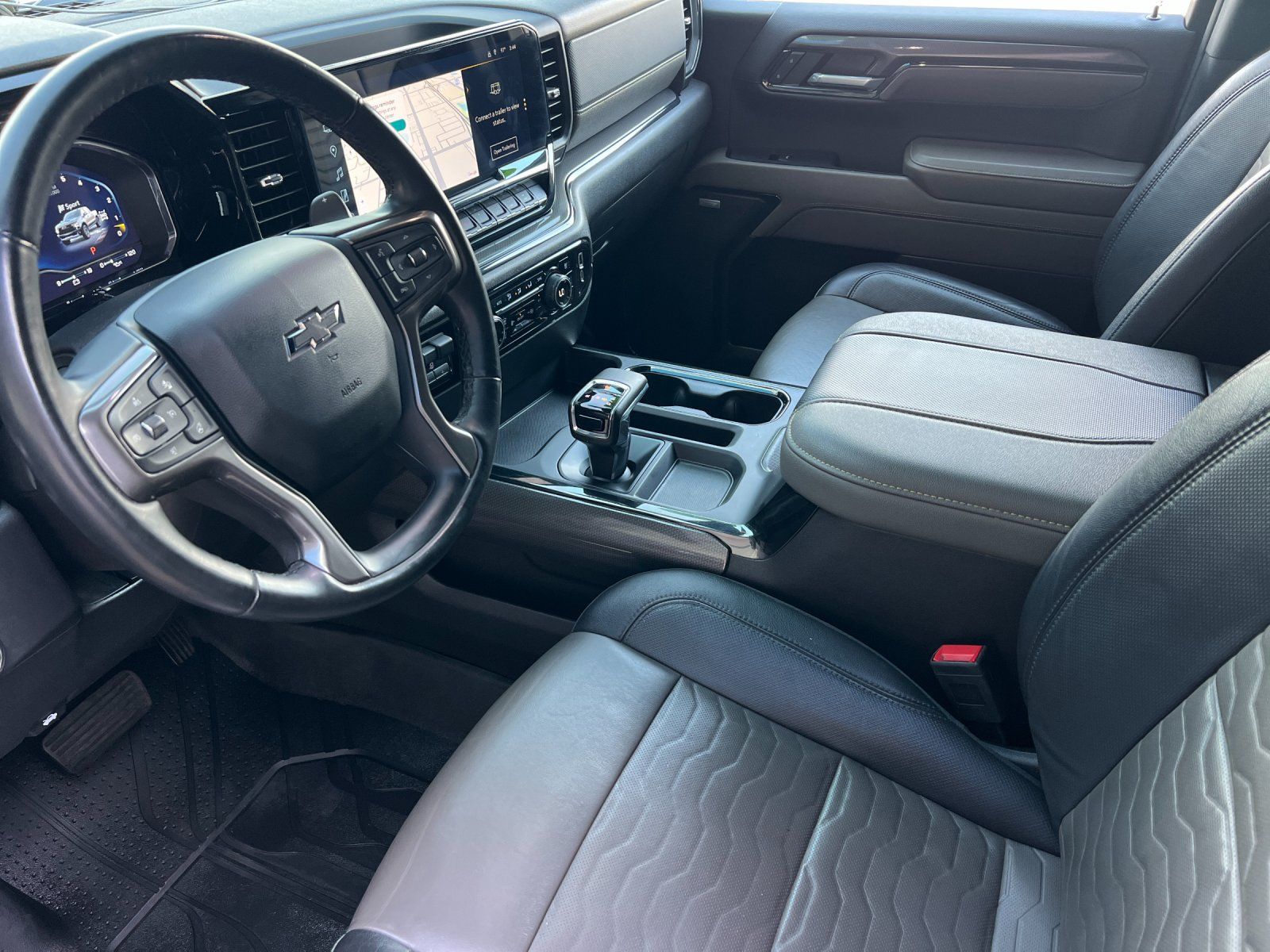 Used 2024 Chevrolet Silverado 1500 ZR2 w/ Technology Package AWD/4WD image 10