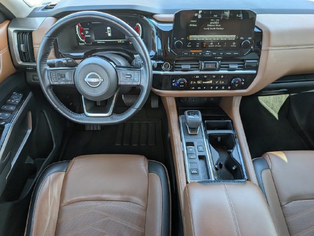 Used 2024 Nissan Pathfinder Platinum w/ Cargo Package FWD image 6