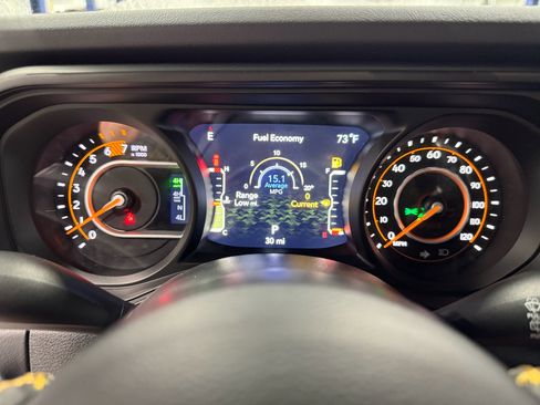 New 2025 Jeep Wrangler Unlimited Rubicon 392 image 31