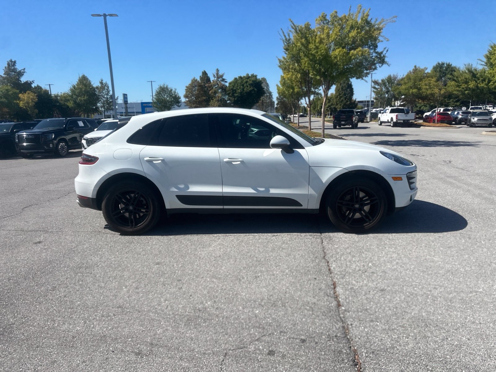 Used 2018 Porsche Macan S AWD/4WD image 4