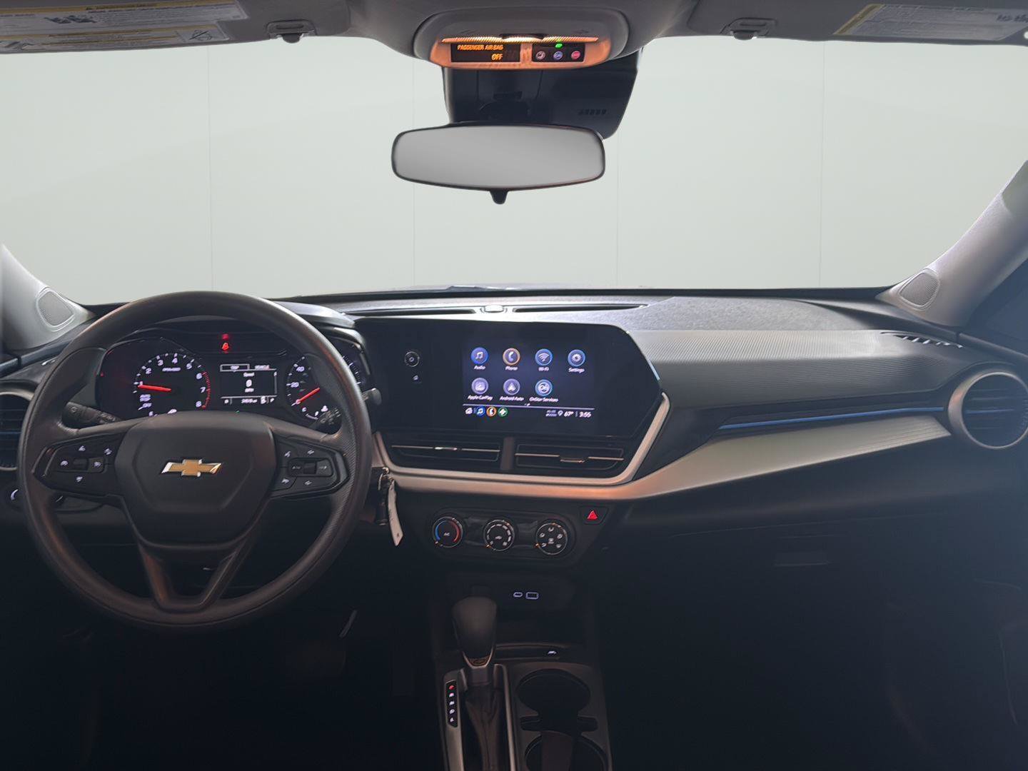 Certified 2024 Chevrolet Trax LS FWD image 2