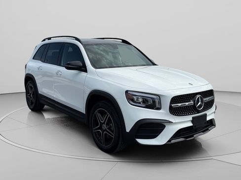 Certified 2023 Mercedes-Benz GLB 250 4MATIC image 7