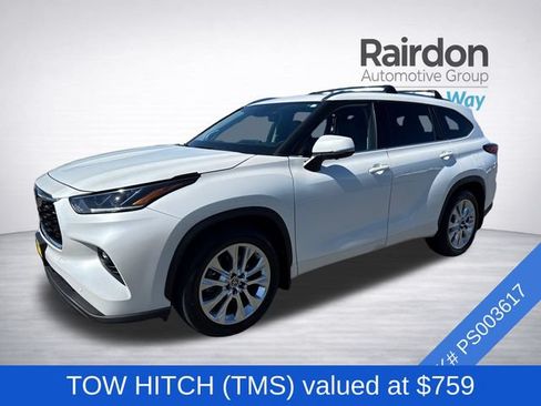 Used 2023 Toyota Highlander Limited AWD/4WD image 3
