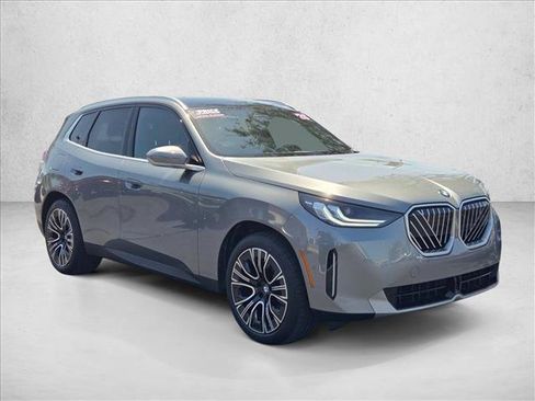 Certified 2025 BMW X3 xDrive30i w/ Convenience Package AWD/4WD image 3