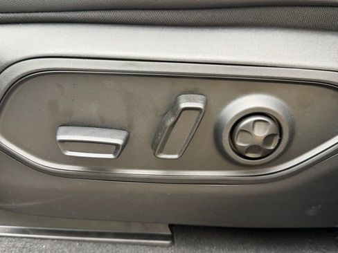New 2026 Jeep Grand Cherokee 4WD image 15