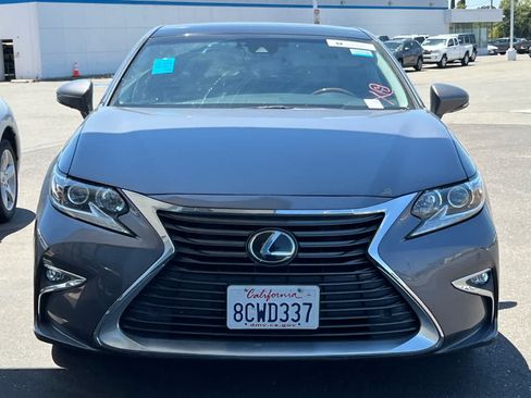Used 2018 Lexus ES 350 w/ Navigation System Package FWD image 2