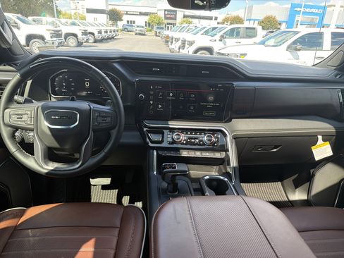 Used 2026 GMC Sierra 1500 Denali Ultimate AWD/4WD image 30
