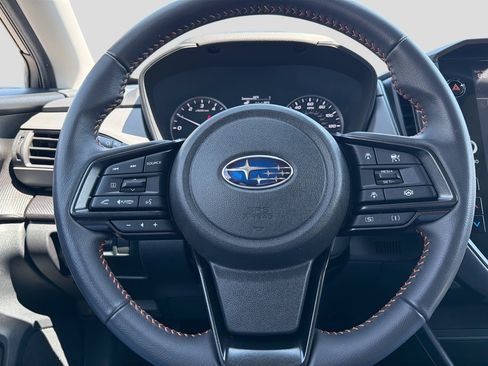 Used 2024 Subaru Crosstrek 2.5i Limited AWD/4WD image 19