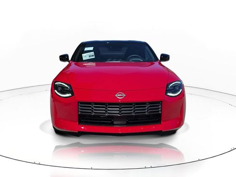 New 2026 Nissan Z Performance w/ Floor Mat Package RWD image 2