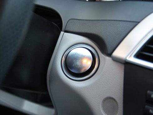 Used 2013 Mercedes-Benz C 300 Sport image 37