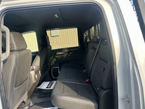 Used 2025 Chevrolet Silverado 2500 LT w/ Trail Boss Package image 26