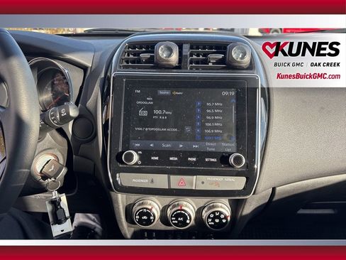Used 2024 Mitsubishi Outlander Sport AWD image 18