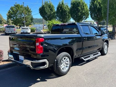 Used 2021 Chevrolet Silverado 1500 LT w/ Z71 Off-Road Package AWD/4WD image 7