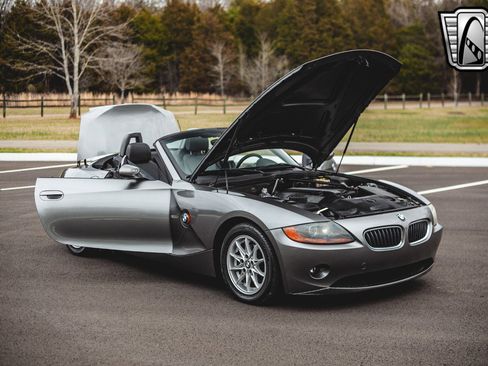 Used 2004 BMW Z4 2.5i image 20