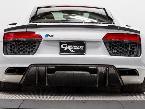 Used 2017 Audi R8 V10 plus w/ Full Leather Package image 15