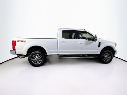 Used 2019 Ford F250 Lariat w/ Lariat Value Package image 4