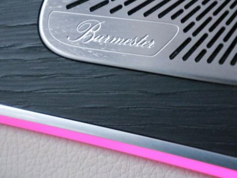 Used 2023 Mercedes-Benz GLS 450 4MATIC SUV image 17