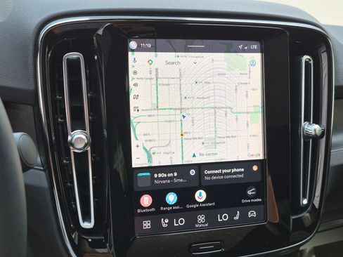 Used 2023 Volvo C40 P8 Recharge Ultimate AWD/4WD image 20
