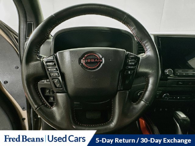 Used 2023 Nissan Frontier PRO-4X w/ Pro Convenience Package AWD/4WD image 16