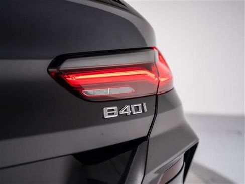 Used 2022 BMW 840i Coupe RWD image 32