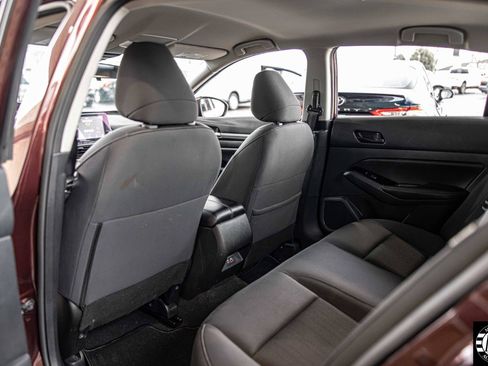 Used 2023 Nissan Altima 2.5 SV image 23