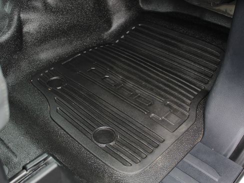 Used 2024 Ford F250 XL w/ Snow Plow Prep Package image 17