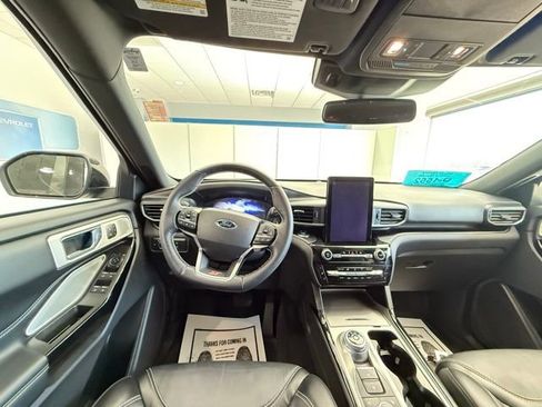 Used 2022 Ford Explorer ST w/ Equipment Group 401A image 17