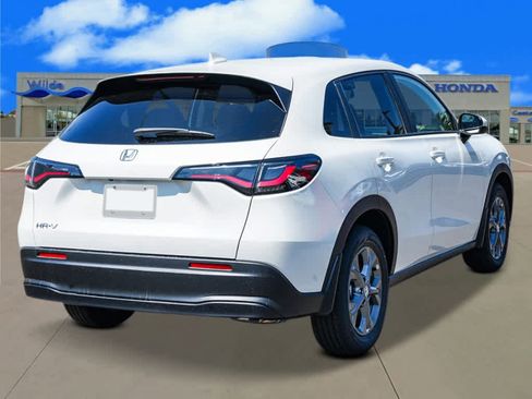 New 2026 Honda HR-V LX image 4