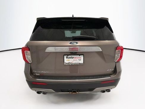 Used 2021 Ford Explorer Platinum w/ Equipment Group 601A AWD/4WD image 7
