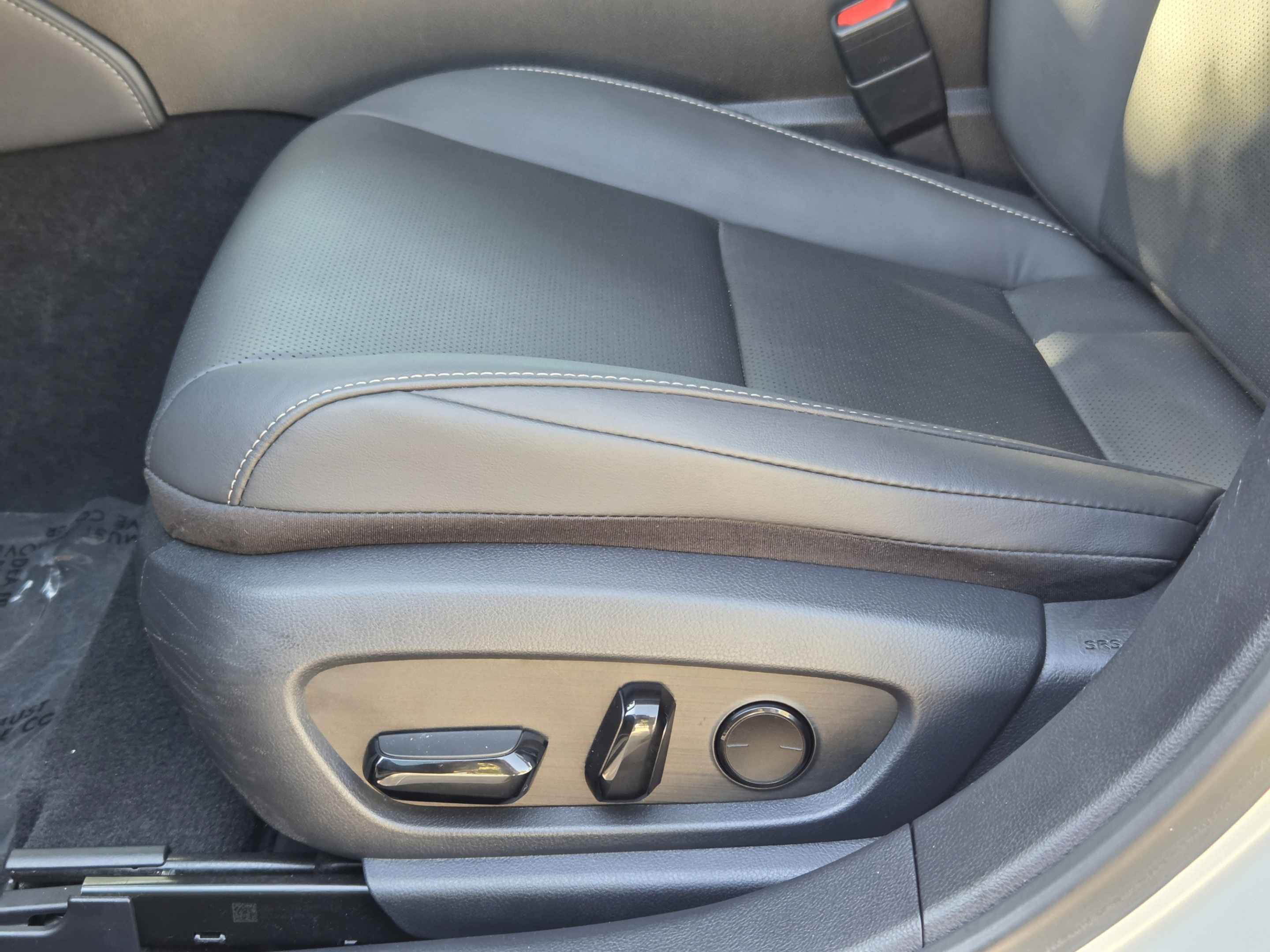 Used 2024 Lexus ES 350 w/ Premium Package FWD image 20