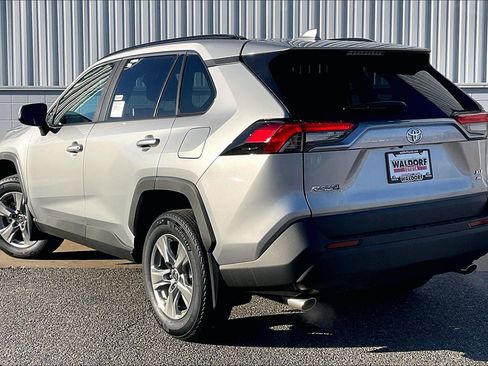 New 2025 Toyota RAV4 XLE image 3