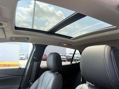 Certified 2023 Buick Encore GX Essence w/ Experience Buick Package FWD image 19