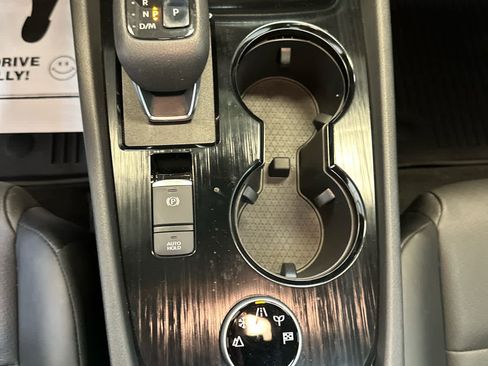 Certified 2021 Nissan Rogue SV w/ Premium Package image 24