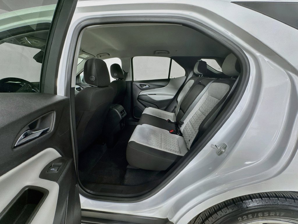 Used 2024 Chevrolet Equinox LT FWD image 28