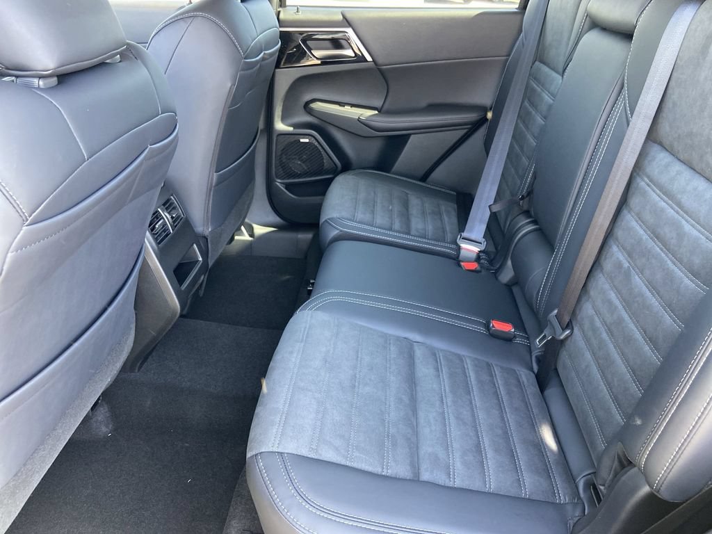 New 2026 Mitsubishi Outlander SE AWD/4WD image 21