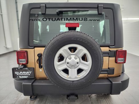 Used 2015 Jeep Wrangler Sport w/ Connectivity Group image 22