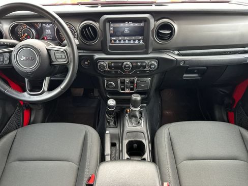 Used 2022 Jeep Gladiator Sport image 20