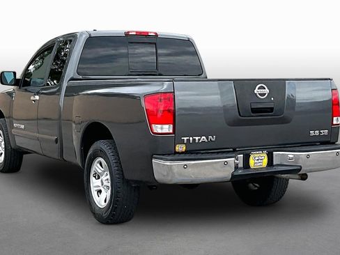 Used 2005 Nissan Titan SE RWD image 11