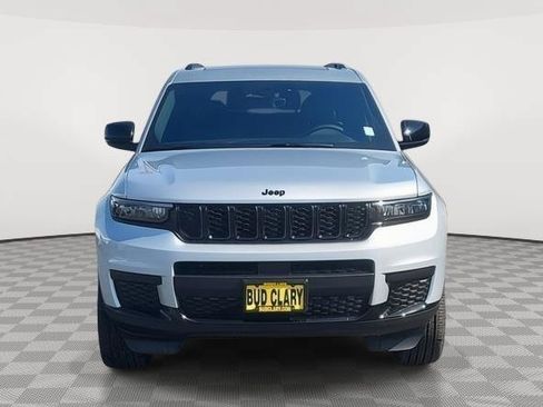 New 2025 Jeep Grand Cherokee L Altitude AWD/4WD image 8